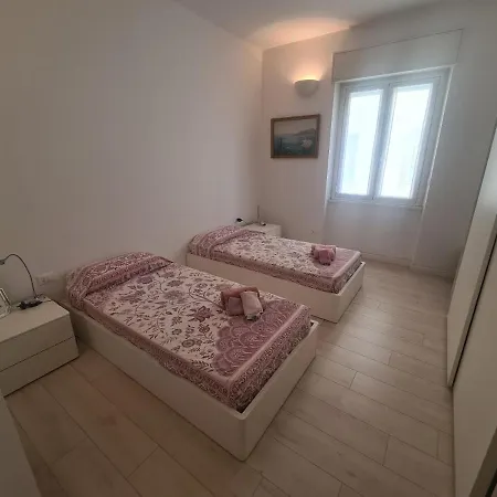 La Casa Del Centro By Portofinovacanze Apartman